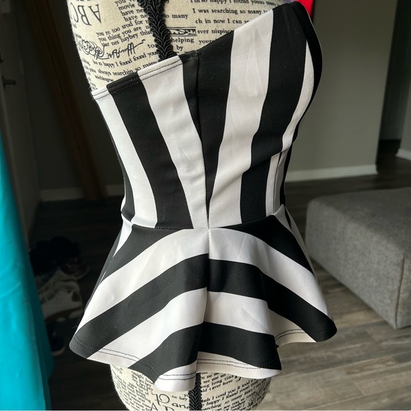 Windsor White/Black Striped Peplum Blouse Sleeveless Sheer Mesh Padded Sz Small - Picture 4 of 7